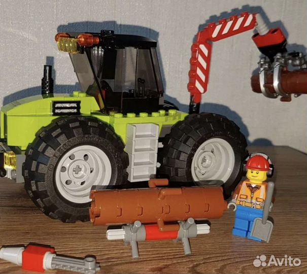 Трактор lego 60181