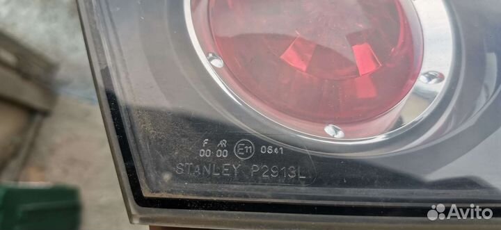 Задний фонарь на Mazda3 bk хэтчбек