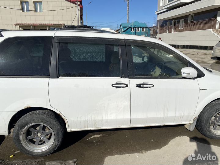 Mazda MPV 2.0 AT, 2001, битый, 319 619 км