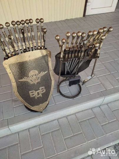 Подарок на день вдв подставка для шампуров