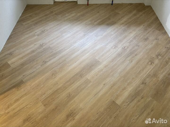 Укладка ламината кварцвинила линолеума