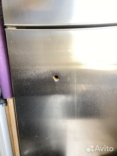 Отдаем бесплатно холодильник. Самовывоз