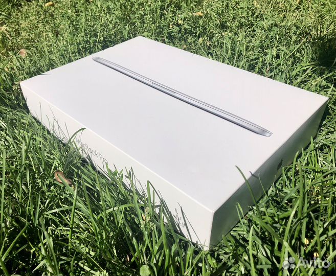 Macbook pro 15 2015 i7 16gb 256gb