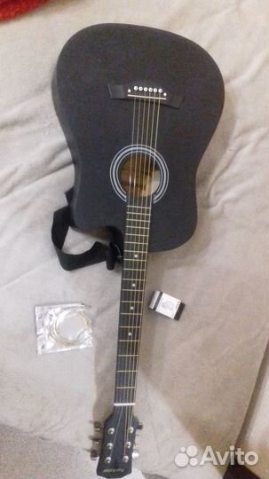 Продам гитару Rockstar