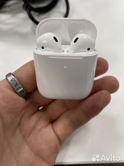 Беспроводные наушники air pods