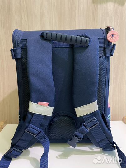 Ранец школьный для девочки Grizzly рюкзак Гризли