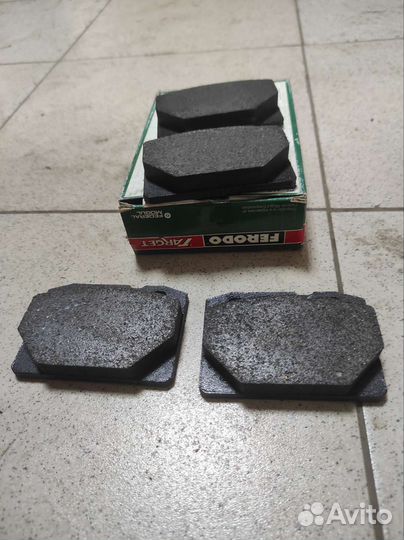 Колодки тормозные передние ваз 2101 зеленые Ferodo