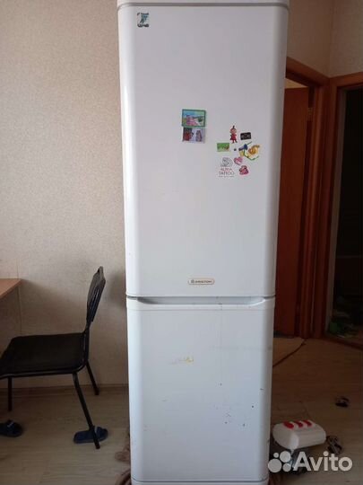 Холодильник бу