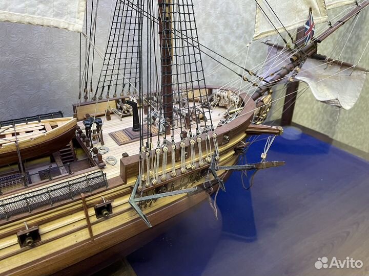 Модель корабля HMS Surprise