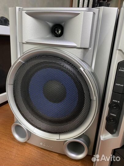 Музыкальный центр sony