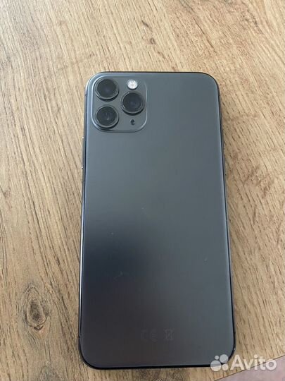 iPhone 11 Pro, 64 ГБ