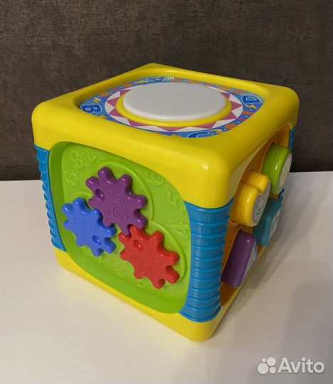 Развивающий куб для малышей