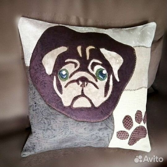 Подушки декоративные Мопсы