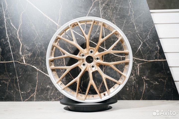 Кованные диски R22 Mercedes-Benz Vaneo