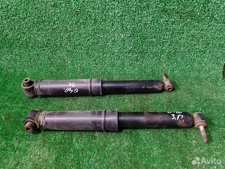 Амортизатор задний Renault Megane II (2002—2006)