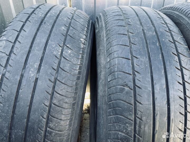 Yokohama dB Decibel E70 215/60 R16 95V