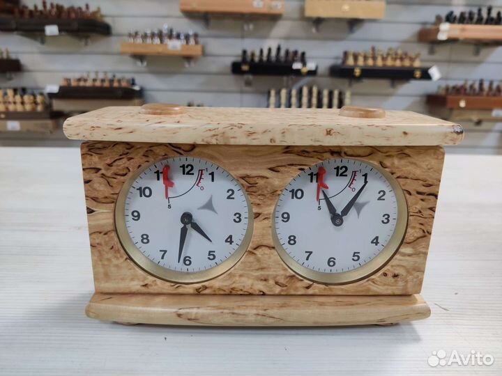 Шахматные часы из карельской березы Кадун