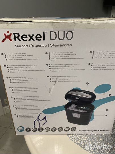 Уничтожитель бумаги Rexel DUO