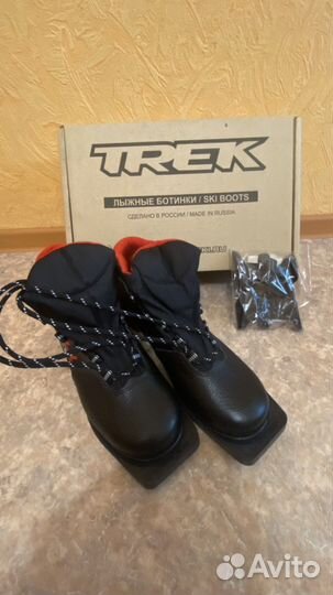 Лыжные ботинки