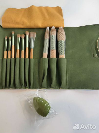 Набор кистей для макияжа