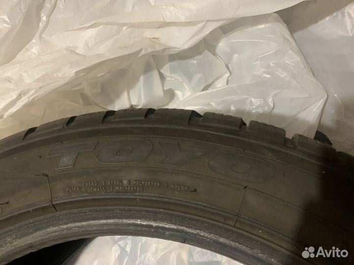Toyo Snowprox S954 235/45 R17