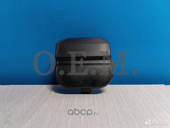 Заглушка крюка Ford Focus 2 2004-2011