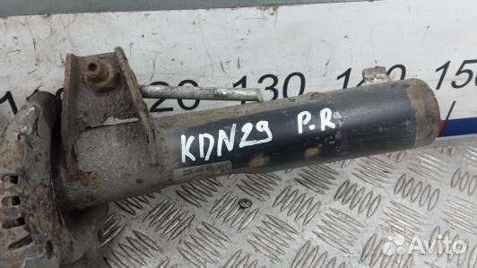 Стойка передняя правая volkswagen passat CC (KDN29