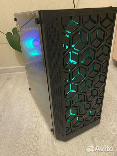 Игровой компьютер RX6600