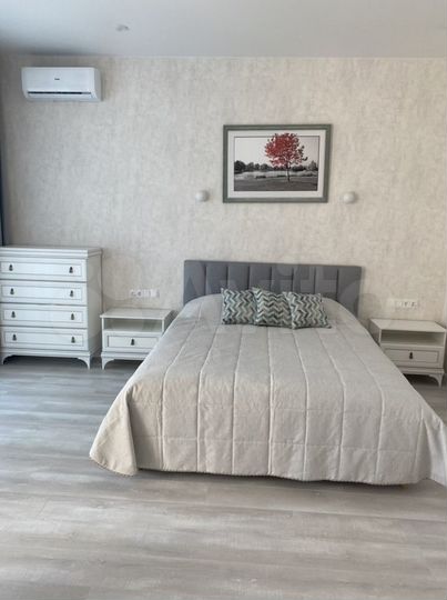 1-к. квартира, 55 м², 1/4 эт.