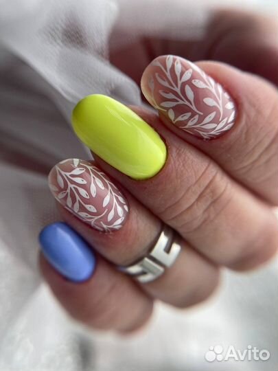 Мастер маникюра