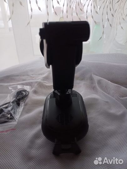 Держатель для телефона eplutus с зарядкой