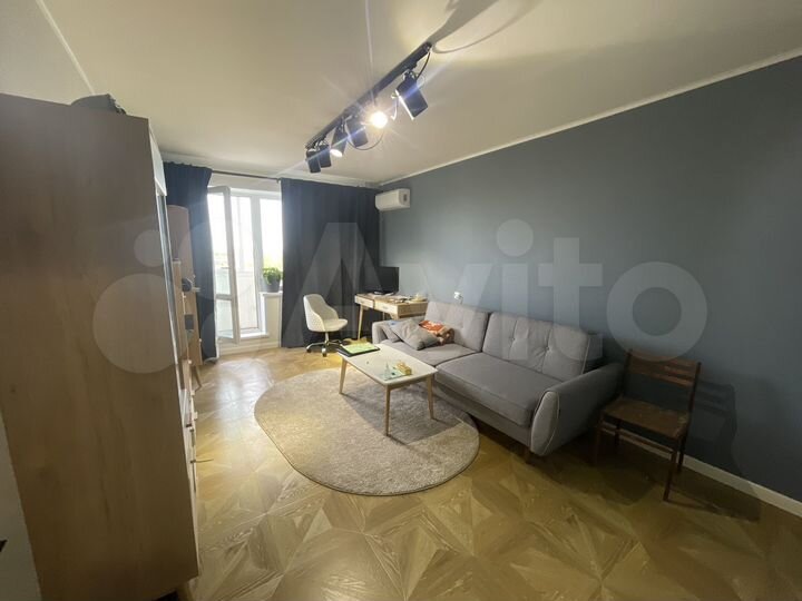 1-к. квартира, 38 м², 8/10 эт.