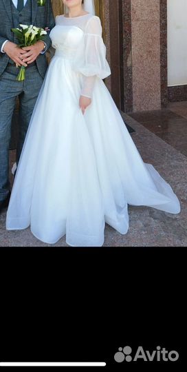 Свадебное платье