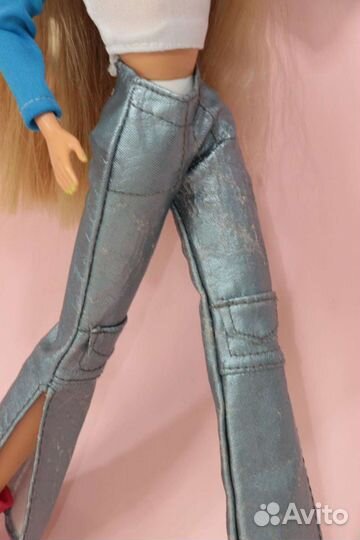 Mystery Squad Barbie 2002