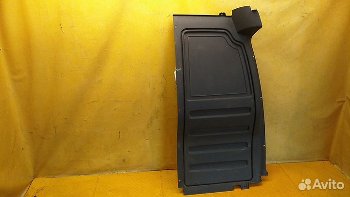 Накладка (кузов внутри) Caddy III