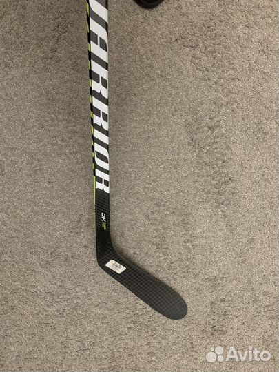 Клюшка хоккейная