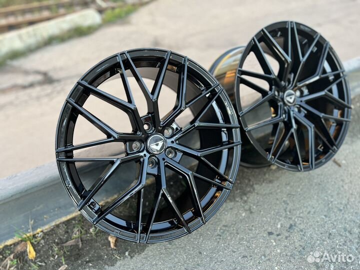 Разноширокие диски Vf107 GB R19 5-120 BMW F30/E90