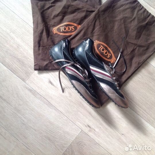 Кроссовки tods