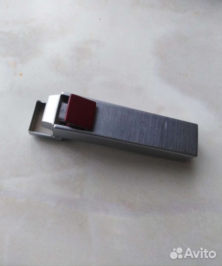 Зажигалка. Ретро