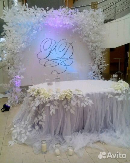 Свадебный декоратор