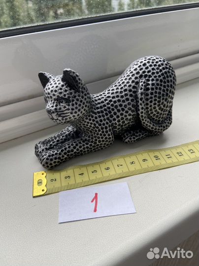 Статуэтка фигурка кошка