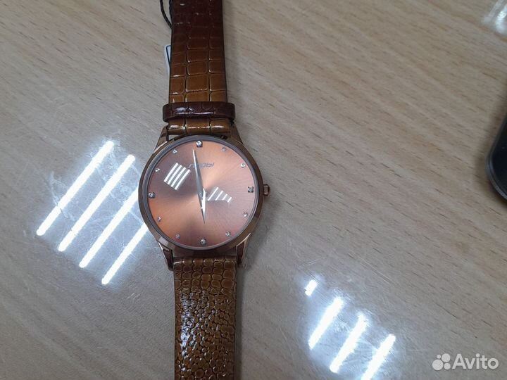 Часы женские