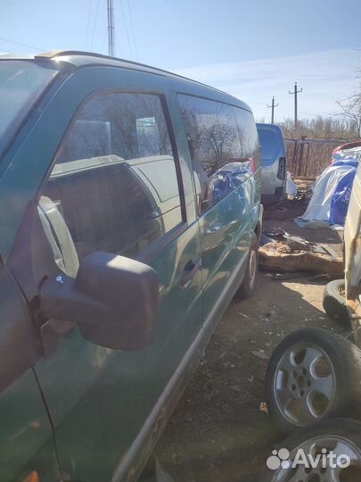 Разбор Mercedes Vito W638