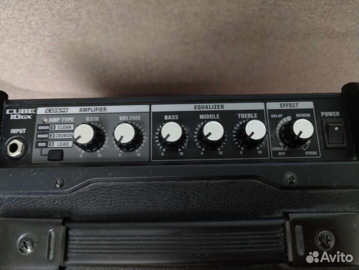 Продам/Обменяю комбоусилитель Roland Cube-10GX