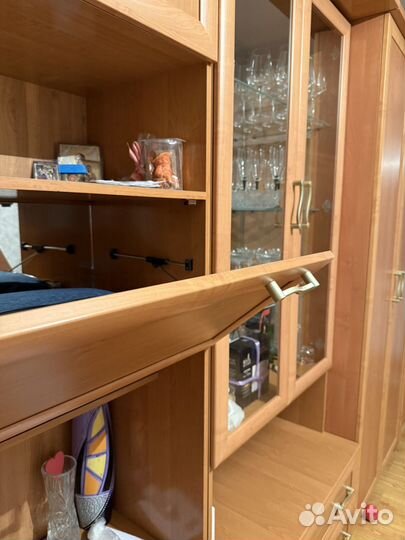 Стенка в гостиную