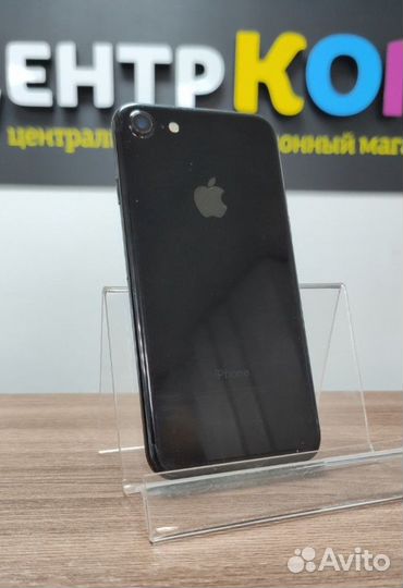 Смартфон Apple iPhone 7 3/32Gb Черный