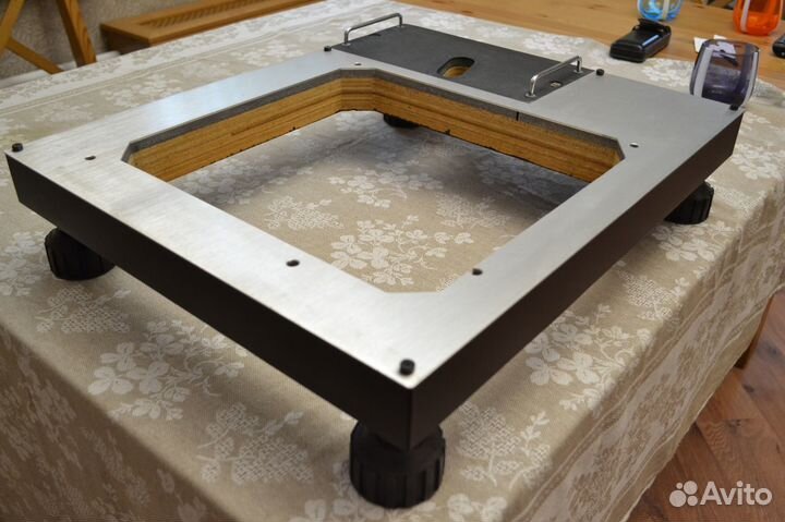 Плинт для Technics SP10 MK2