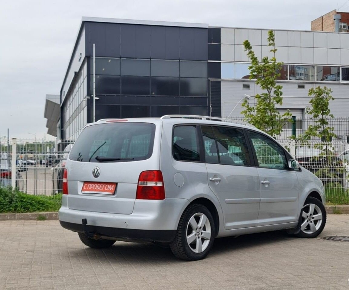 Volkswagen Touran: фото владельца
