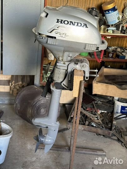 Лодочный мотор