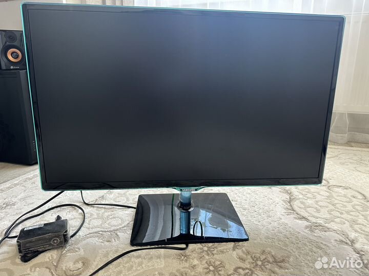 Телевизор samsung